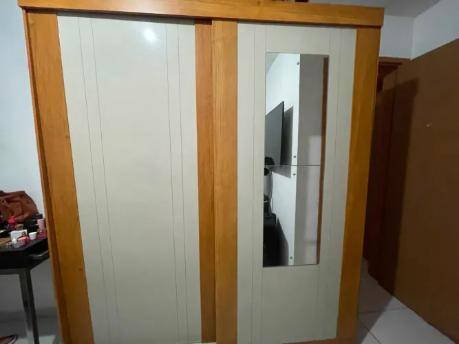 Guarda roupa