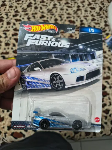 Supra hot Wheels