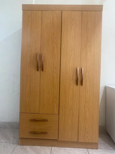 Guarda-roupa 6 portas 2 GV SOLTEIRO