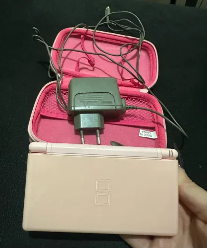 Nintendo DS Lite