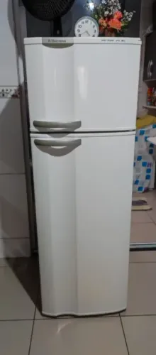 GELADEIRA PARA DOAÇÃO !!!