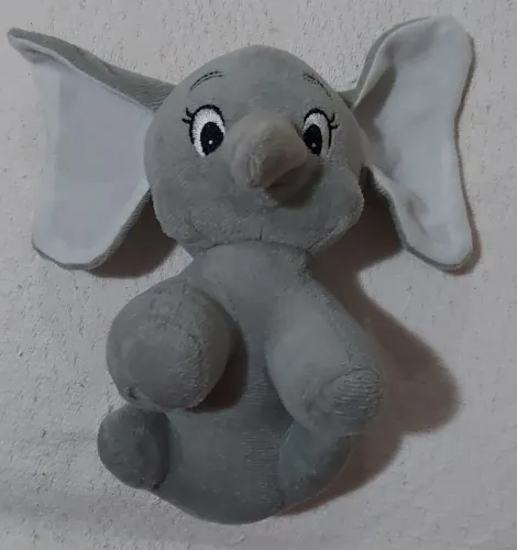 Elefante de Pelúcia