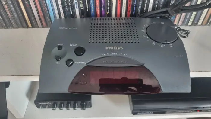 Rádio Relógio Phillips AJ3150