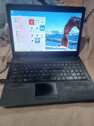 Notebook Itautec 4GB 500HD Windows 10 Bateria Viciada Funciona Normal