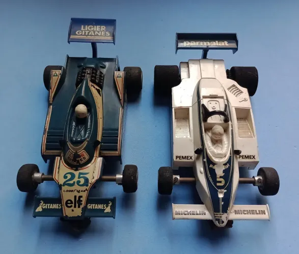 2 Carrinhos autorama estrela anos 80 - Série super curva