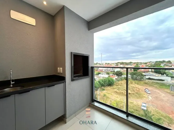 Ed. Arch - 1 Suite - Completo em planejados - Andar alto - Com churrasqueira na varanda -