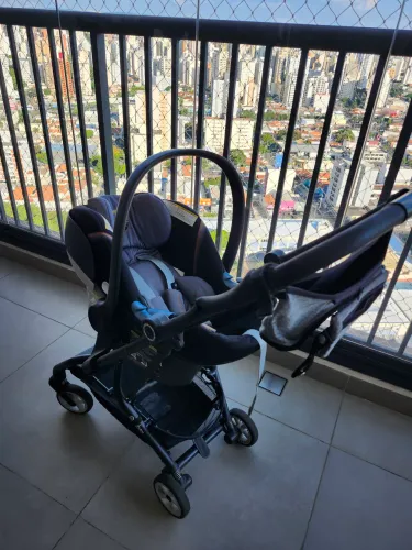 Carrinho cybex twist com bebe conforto
