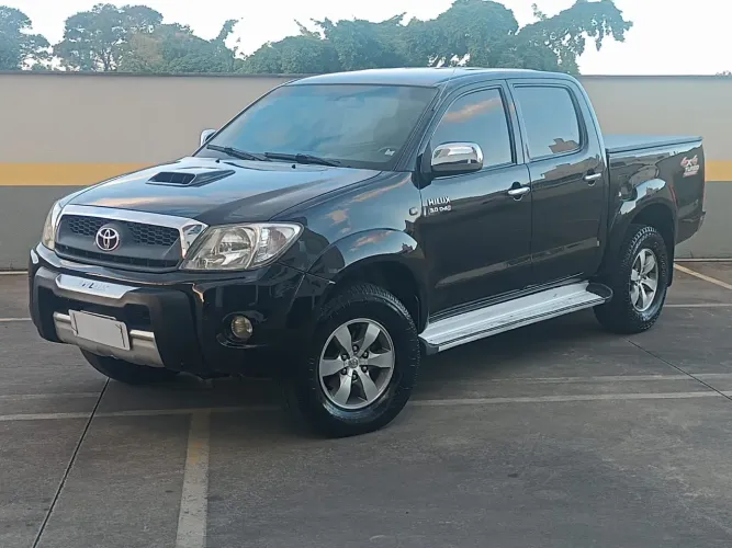 Toyota Hilux CD SRV D4-d 4X4 3.0 TDI Diesel AUT 2007
