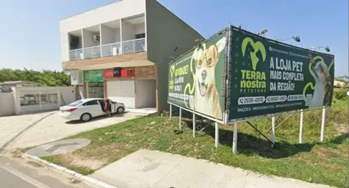 Alugo e vendo 4 áreas em Itaipuaçu-Marica-Comercial e residencial