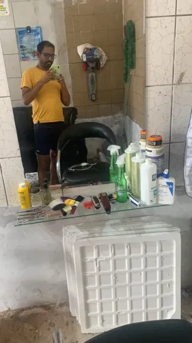 Espelho pra salão oi barbearia com prateilaras em vidro