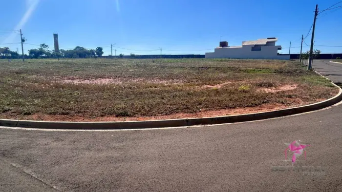 Terreno à venda, 360 m² por R$ 250.000,00 - Condominio Flor de Ype - Santa Cruz da Conceiç