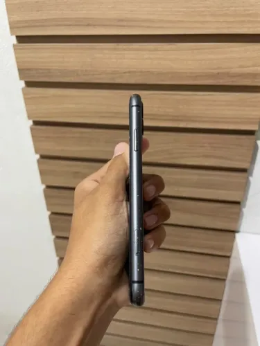 IPHONE 11 PRETO