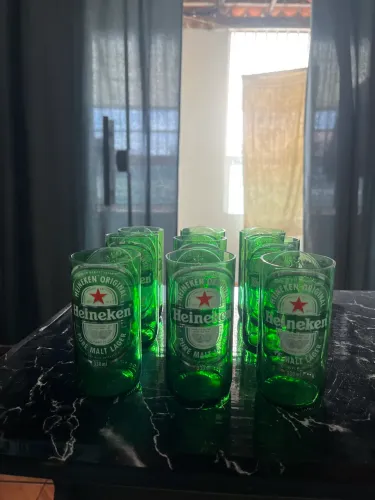 COPO ARTESANAL FEITO COM GARRAFA DE CERVEJA