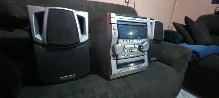 Som micro system Aiwa 1500whatss