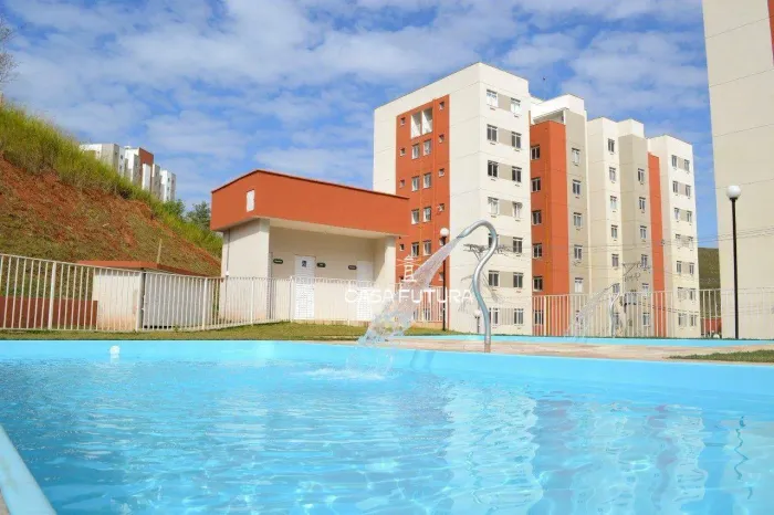 Apartamento Mobiliado com 2 dormitórios à venda, 51 m² por R$ 250.000 - Água Limpa - Volta
