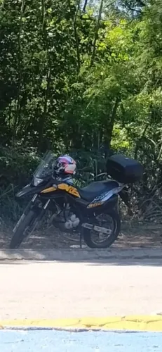 Vendo xre adventure com freio abs, alarme, baú traseiro, bolha na frente 24.000 mil