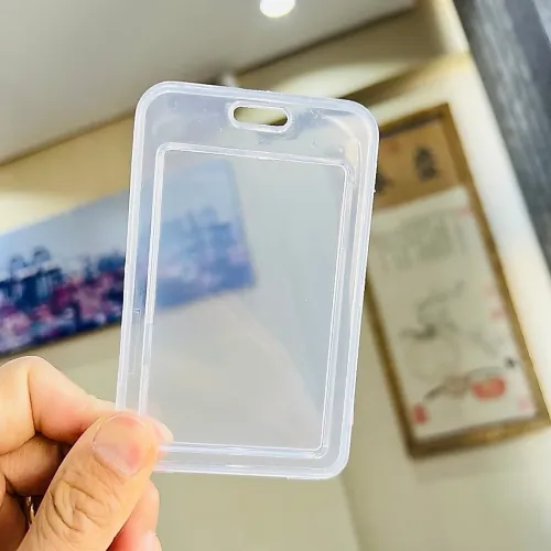 Porta Crachá Transparente em PVC Para Proteger Cartões De Crédito Banco Estudantes Card