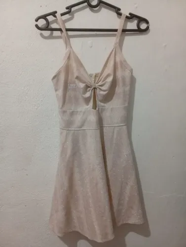 Vestido de festa de alça