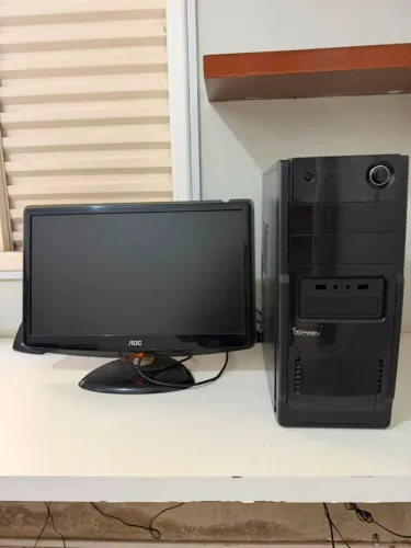 Kit monitor AOC 20 polegadas + desktop