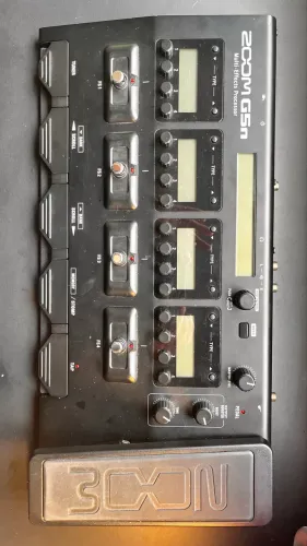 Zoom G5n - Pedaleira de Efeitos e amplificadores