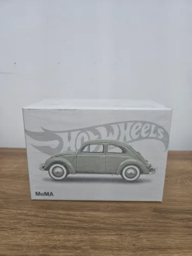 Hotwheels Volkswagen Beetle Type 1 Sedan MoMA (Fusca)