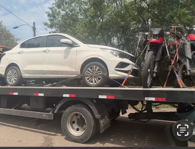 Reboque de auto menor preço , consulte !!! 