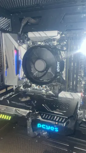 Kit Ryzen 5 5500 + Placa-Mãe ASRock B450M Steel Legend, AMD AM4, mATX, DDR4, Preto