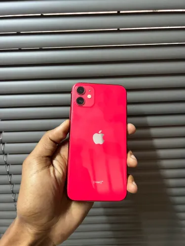 iPhone 11 128gb red