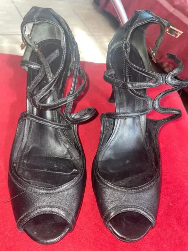Sandália Salto Alto Schutz Preta