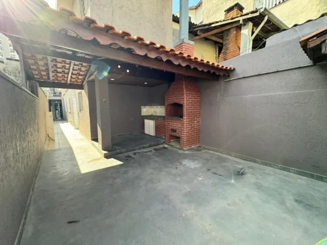 Sobrado com 3 dormitórios para alugar, 150 m² por R$ 6.019,23/mês - Vila Guarani - São Pau