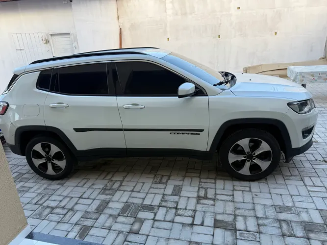 Jeep Compass Longitude 2.0 4X2 Flex 16V Aut. 2017
