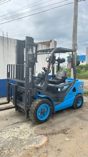 Empilhadeira Gurgel LG35 |2022|Diesel|torre duplex 