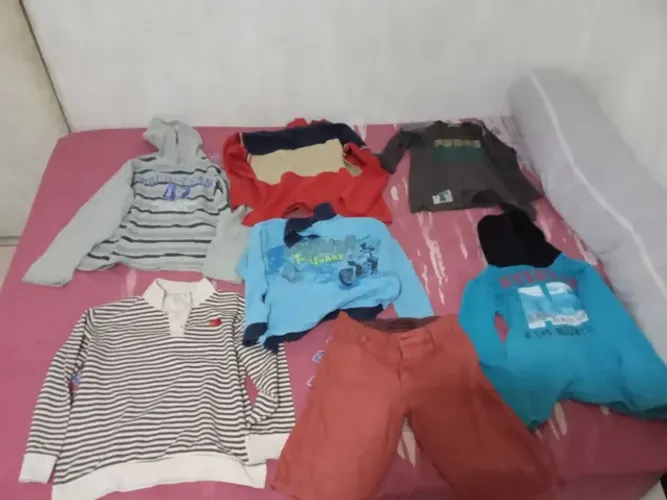 Lote de roupas menino