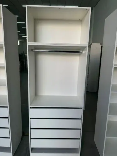 CABIDEIRO COM MALEIRO E 4 GAVETAS MDF 