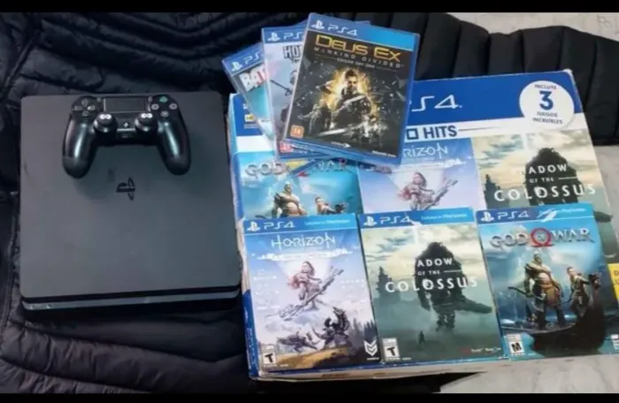 PS4 SLIM CUH-2215B 1TB