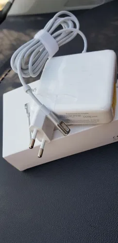 Fonte carregador pra Macbook pró 