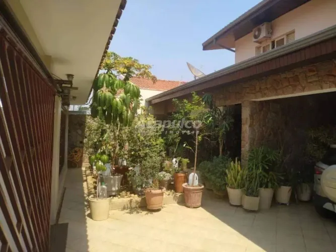 Casa à venda com 5 quartos no Jardim Nossa Senhora de Fátima em Nova Odessa/SP