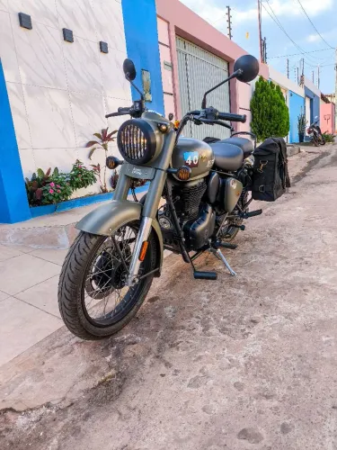 VENDE-SE ROYAL ENFIELD CLASSIC 350 SEGUNDA GUERRA