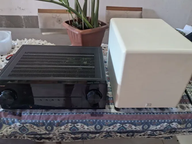 Receiver Pionner + Sub Boston