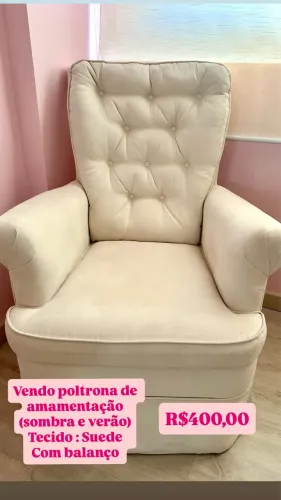 Poltrona de amamentação 