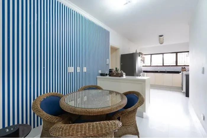 Imóvel na Charles Spencer Chaplin com 4 dormitórios e 200m²