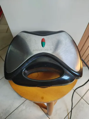 Sanduicheira Black & Decker