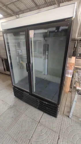 geladeira 2 portas para bebidas 1300 litros 