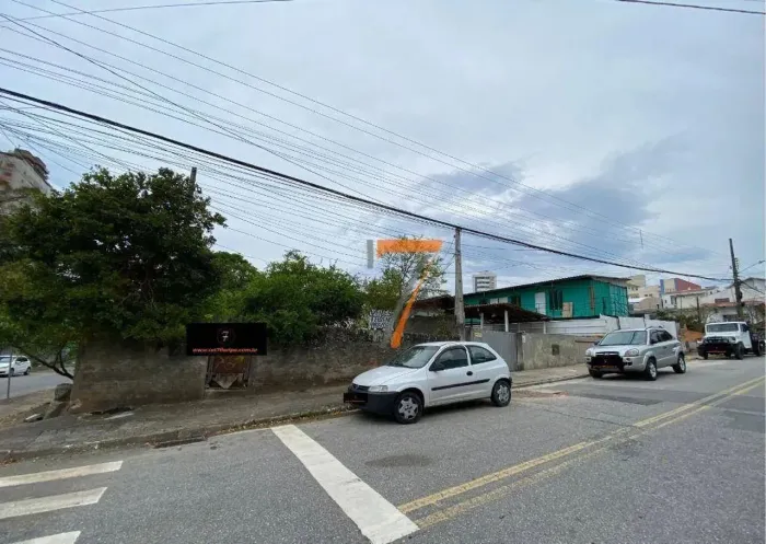 Terreno à venda, 284 m² por R$ 700.000,00 - Canto - Florianópolis/SC