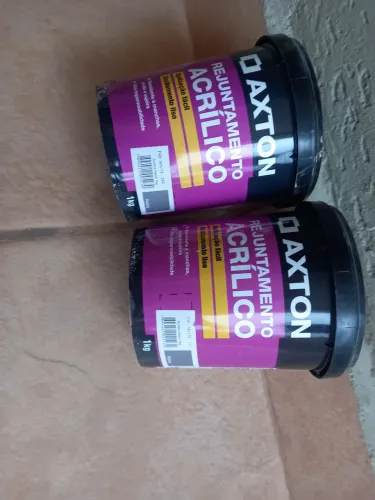 2 unidades lacradas de Rejunte acrilico na cor platina 1kg cada um