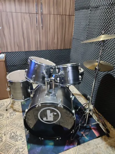 Bateria Completa Prata Jateada - J&F