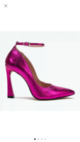 Scarpin em couro pink Amarante do Brasil TAM 35