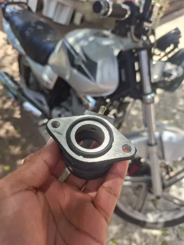 Coletor de admissão suzuki GSR 125 