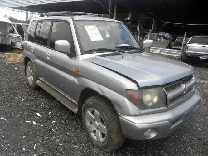 Mitsubishi Pajero Io 1.8 2000 Veiculo Destinado A Retirada De Peças