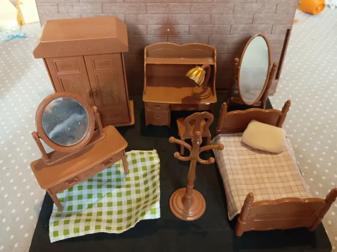 Conjunto Quarto Casa de Bonecas - Serve para Sylvanian Families 